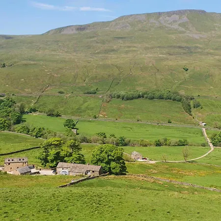 Dorving Barn - Mallerstang Holiday home